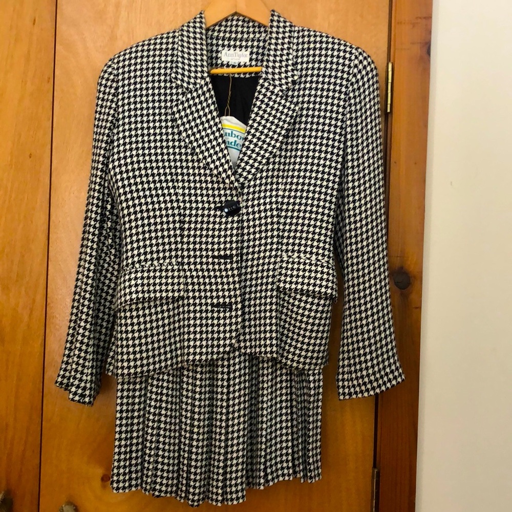 Ann Taylor Black and White Houndstooth Skirt Suit - Picture 2 of 5